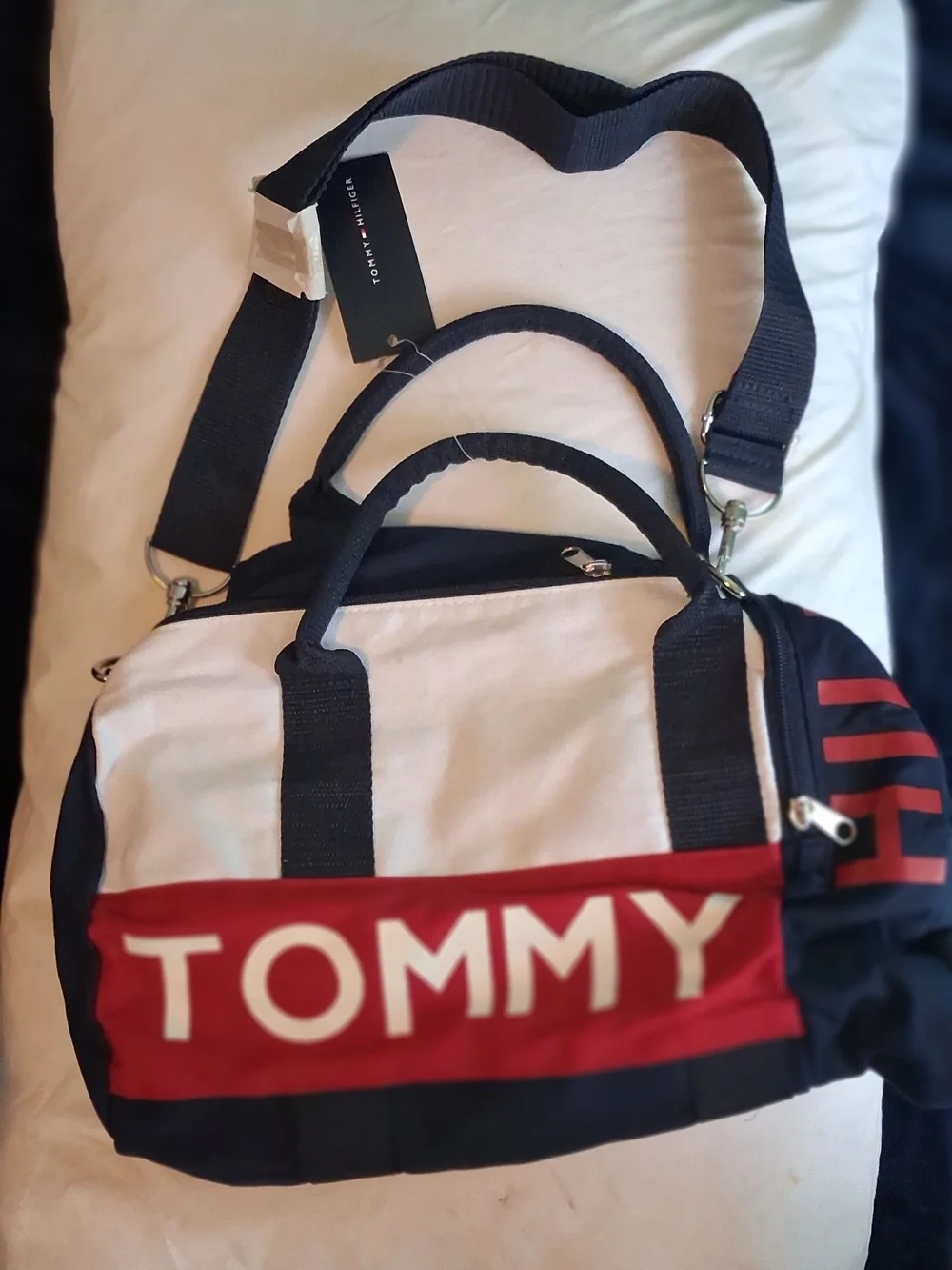 NEW WITH TAG Tommy Hilfiger Navy, Red & White Duffel Bag with Shoulder Strap